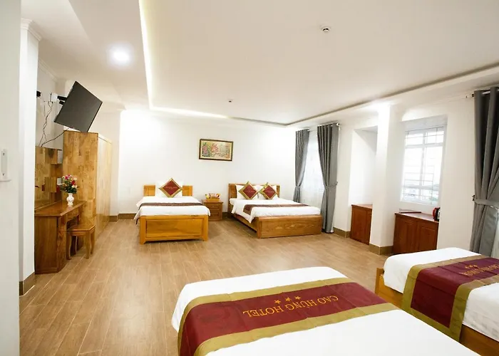 Cao Hùng Hotel Khách sạn 2*